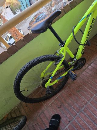 Bicicleta Rockrider ST 100 Neón