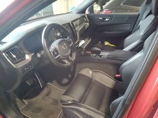 Volvo XC60 T6 Recharge R-Design AWD Auto 250 kW (340 CV)