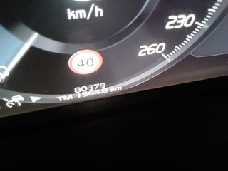 Volvo XC60 T6 Recharge R-Design AWD Auto 250 kW (340 CV)