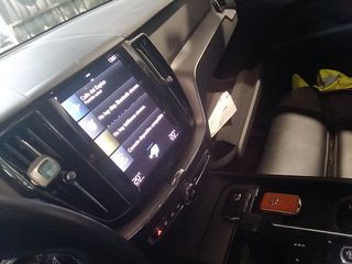 Volvo XC60 T6 Recharge R-Design AWD Auto 250 kW (340 CV)