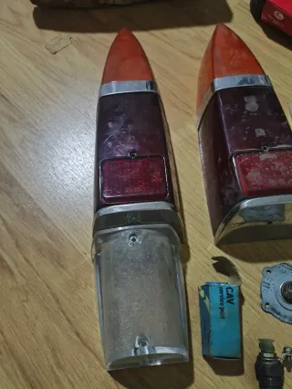 Pilotos Traseros Seat 1500