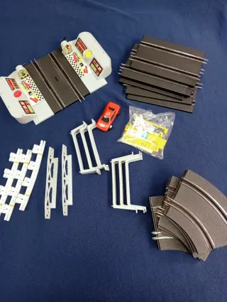 Pistas tipo Scalextric y Accesorios