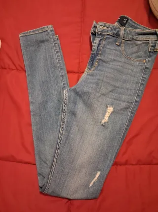 Pantalón vaquero pitillo Hollister mujer azul