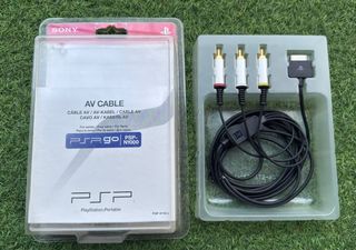 Sony PSP Go + Base de Carga + Cable AV