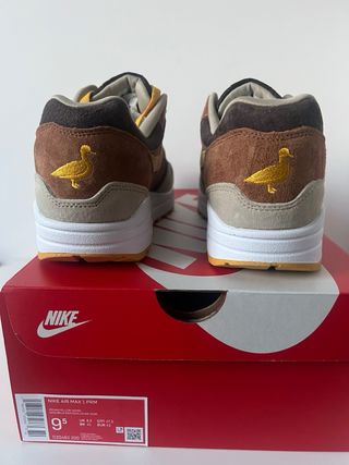 Nike Air Max 1 PRM Marrón y Amarillo