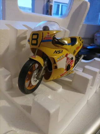 Réplica Honda NSR N°8 Guiloy
