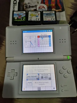 Nintendo DS Lite Blanca + Juegos y Cargador
