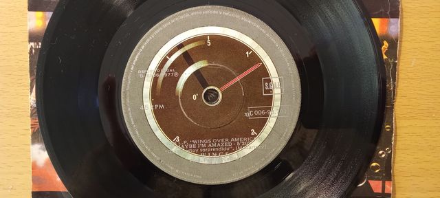 Single Maybe I'm Amazed - Wings (1977)