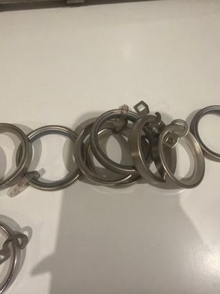 Barra cortina metálica plateada