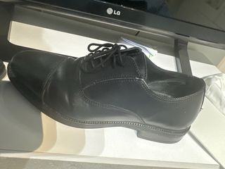 Zapatos de vestir, precio bastante negociable