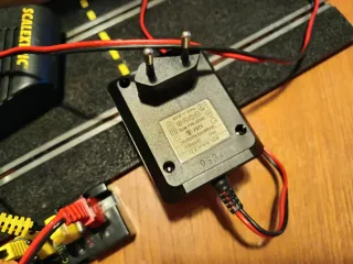 scalextric pista conexiones y 2 mandos