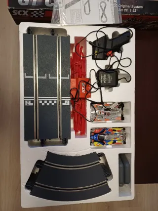 Scalextric GT Challenge 1:32