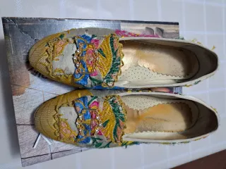 Traje de Fallera Oro y Multicolor