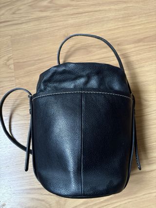 Bolso bombonera Adolfo Domínguez negro piel
