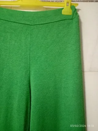 Pantalón de punto verde