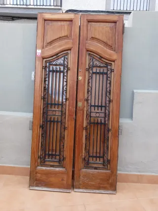 Puertas de madera mobila