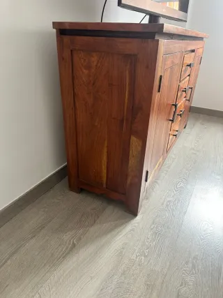 Mueble TV y mesita de madera