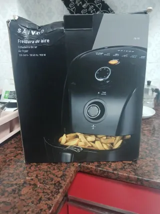 Freidora de aire negra
