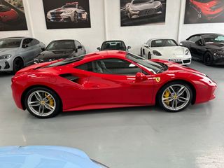 Ferrari 488 2018