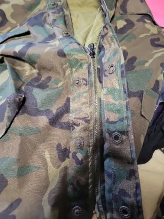 Chaquetón militar camuflaje ejército