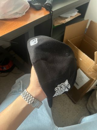 Gorra New Era Yankees Negra y Dorada