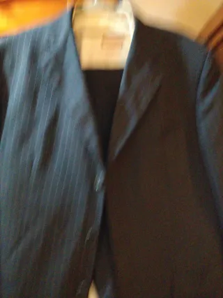 Traje Massimo Dutti con camisa emilio tucci.