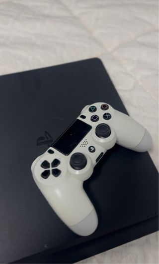 PS4 con mando original
