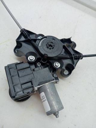 ELEVALUNAS DELANTERO DERECHO TOYOTA RAV4