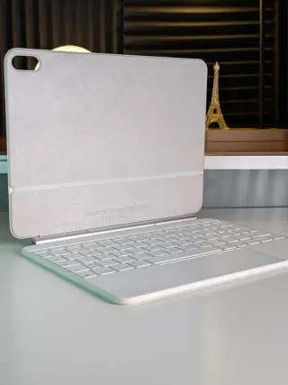 Magic Keyboard iPad 11 pulgadas