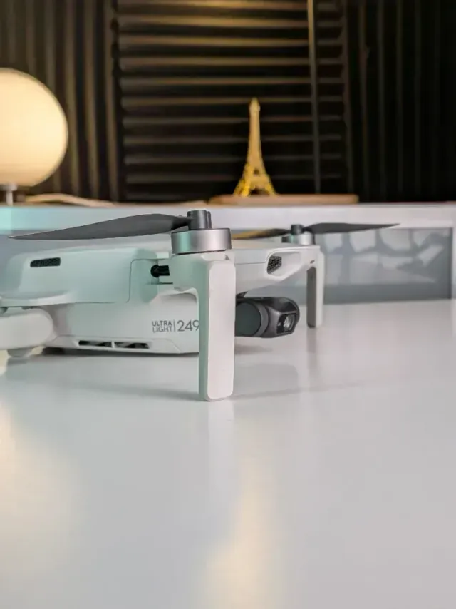 IMPECABLE | DJI Mini 2 Fly More Combo