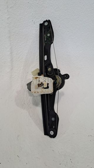 ELEVALUNAS TRASERO IZQUIERDO BMW 1 (F20)