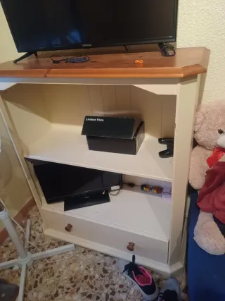 Mueble madera maciza beige y marrón