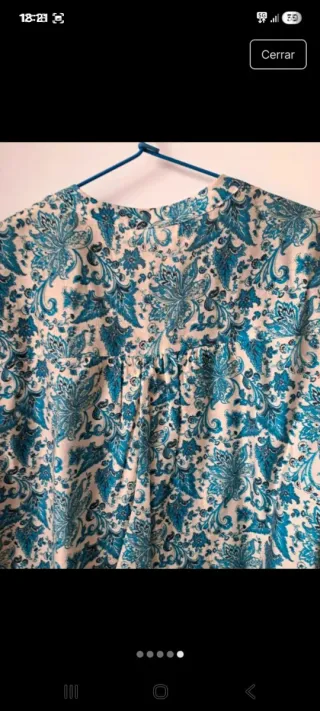 Blusa estampada azul y verde