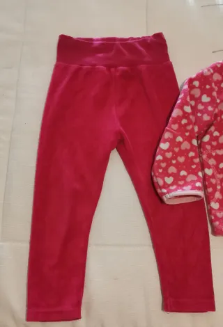 Conjunto chándal niña corazón