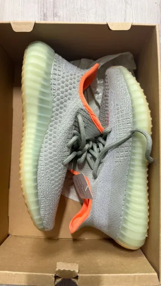 Adidas Yeezy Boost 350 V2
