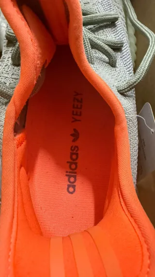 Adidas Yeezy Boost 350 V2