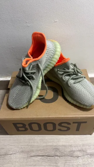 Adidas Yeezy Boost 350 V2
