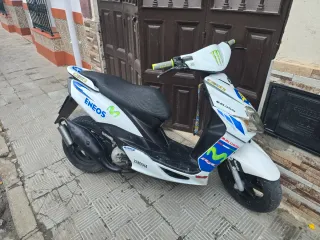 Yamaha Jog RR Scooter Automática