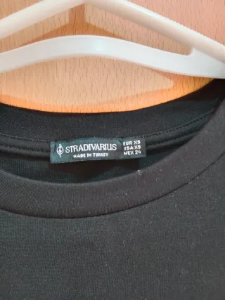 Jersey Stradivarius negro y blanco