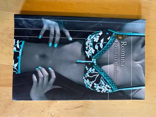 Lote tres libros “literatura erótica”