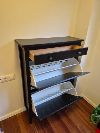 Zapatero Ikea Hemnes Negro