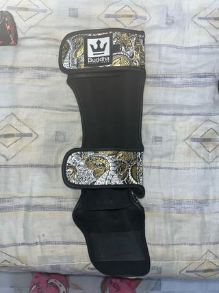 Kit Kickboxing Buddha Guantes , Espinilleras