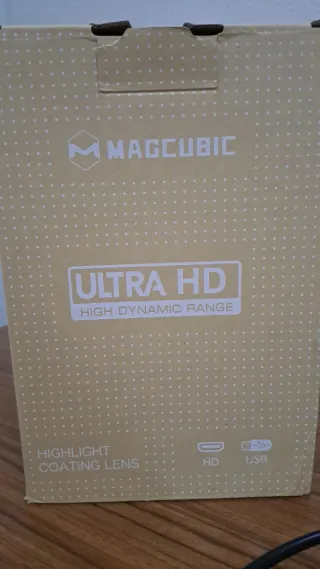 Proyector Magcubic HY300