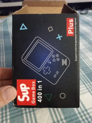 Consola Retro SUP Negra y Blanca