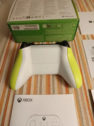 Mando Xbox Electric Volt