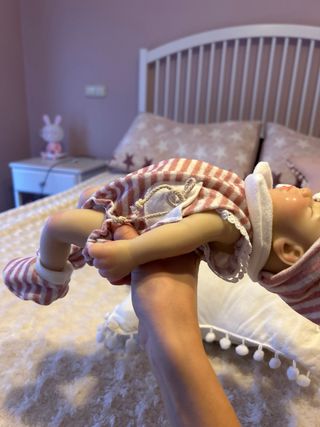 Preciosa bebé reborn silicona blanda