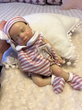 Preciosa bebé reborn silicona blanda