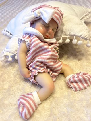 Preciosa bebé reborn silicona blanda
