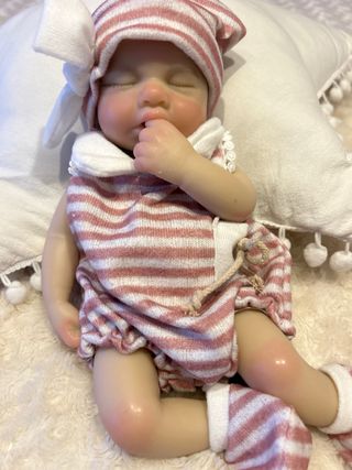 Preciosa bebé reborn silicona blanda
