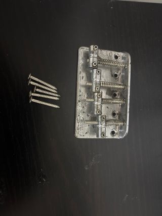 Puente relic para bajo Fender/Squier